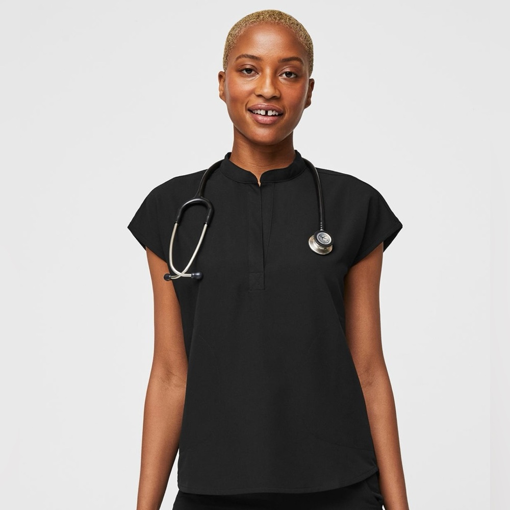 Figs Black Rafaela scrub shirt Small